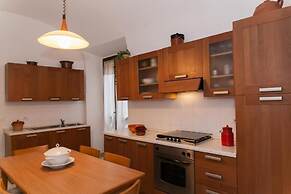 AlbergoDiffusoVolterra