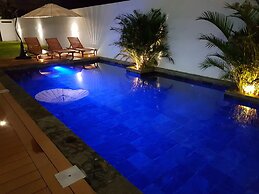 Sugareef West Coast Luxury Penthouse