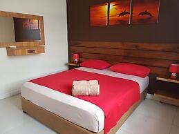 Sugareef West Coast Luxury Penthouse