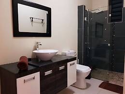 Sugareef West Coast Luxury Penthouse