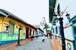 La Martinera Plaza Principal