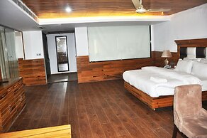 Waii Inetrnational Hotel