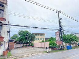 Baan Rim Khong Hotel