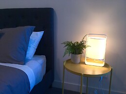 Shadow Play 2Bed Ocean View Apartment