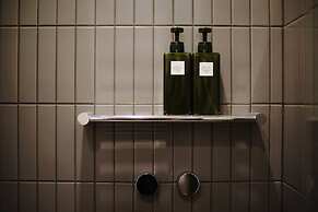 Shadow Play 2Bed Ocean View Apartment