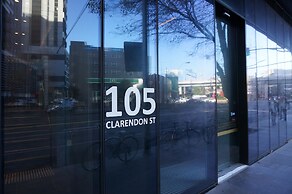 Shadow Play 2Bed Ocean View Apartment