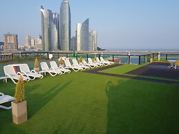 The Blue Guesthouse - Hostel