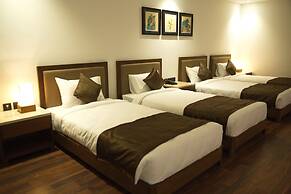 Five Petals Hotel & Banquets