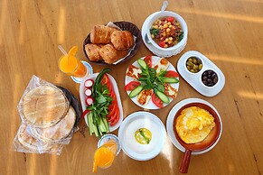 La Siesta Beach Resort