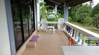 Khaolak Hillside Villa