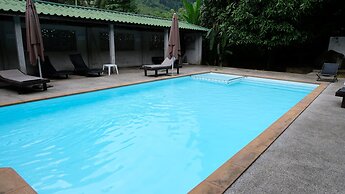 Khaolak Hillside Villa