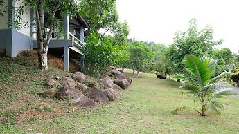 Khaolak Hillside Villa