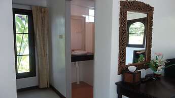 Khaolak Hillside Villa