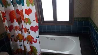 Vanilla Hostel & Bar