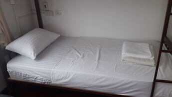 Vanilla Hostel & Bar