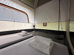 Sawasdee Lagoon Camping & Restaurant
