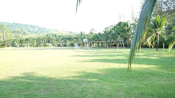 Sawasdee Lagoon Resort