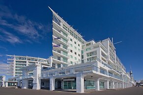 Perfect Location, Viaduct Harbour CBD