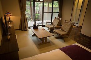 YUFUIN Dining Kitchen ZEN