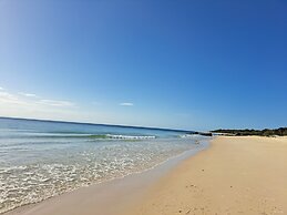 Castaways Moreton Island