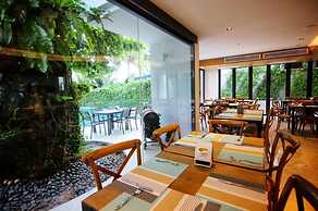 Worita Cove Hotel