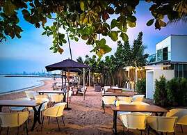 Worita Cove Hotel