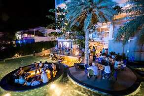 Worita Cove Hotel