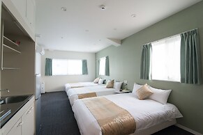 Etavia Yufuin ekimae