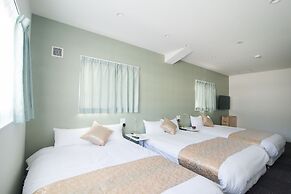 Etavia Yufuin ekimae