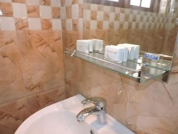 Capital Regency Hotel