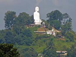 Capital Regency Hotel