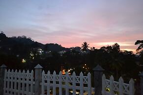 Capital Regency Hotel