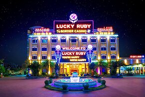 Lucky Ruby Border Casino