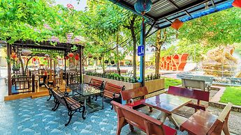 Lucky Ruby Border Casino