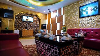 Lucky Ruby Border Casino