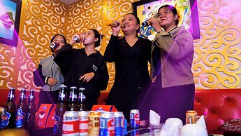 Lucky Ruby Border Casino