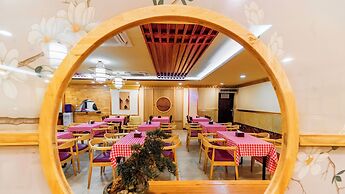 Lucky Ruby Border Casino