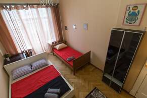 Lakshmi Apartment Novy Arbat 23