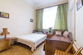Lakshmi Apartment Novy Arbat 23