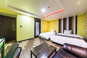 Hotel Queen Suwon