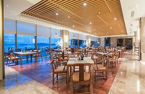 Pingtian Peninsula Hotel