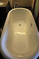 Pingtian Peninsula Hotel