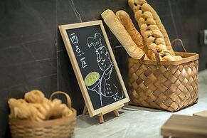 Pingtian Peninsula Hotel