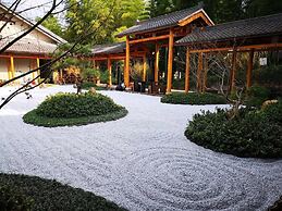 Pingtian Peninsula Hotel