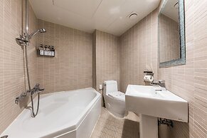 Hotel The Blue Cheonho