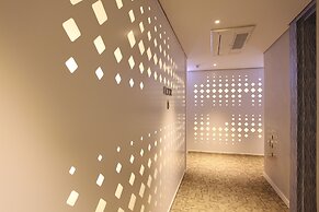 Hotel The Blue Cheonho