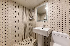 Hotel The Blue Cheonho