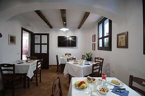 Ghivine Albergo Diffuso
