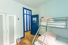 Help Yourself Hostels Parede