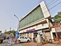 OYO 14549 Hotel Lotus Residency